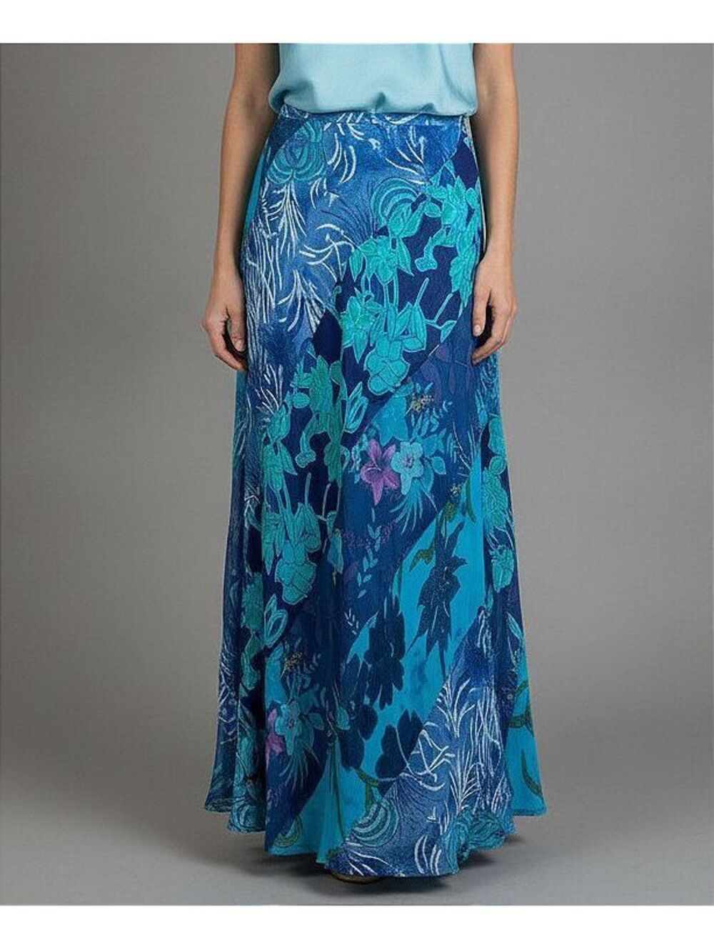 NWT Mirasol Womens XL Blue Floral Embroidered Sequin Lined Boho Maxi Skirt